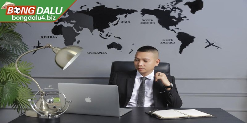 Đôi lời khái quát thông tin về tác giả Phạm Huy